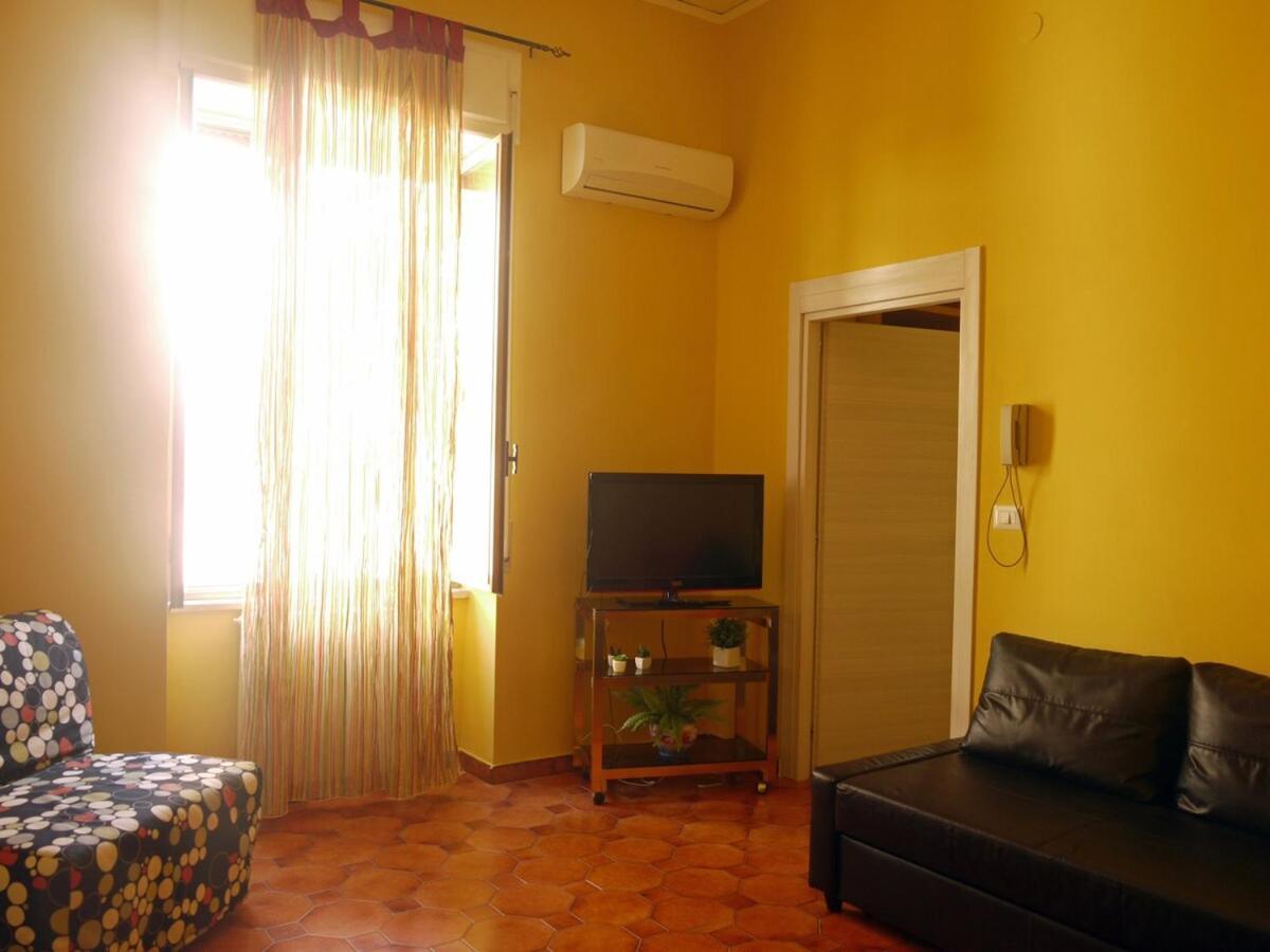 Apartment Casa Laurino A Centro Naples