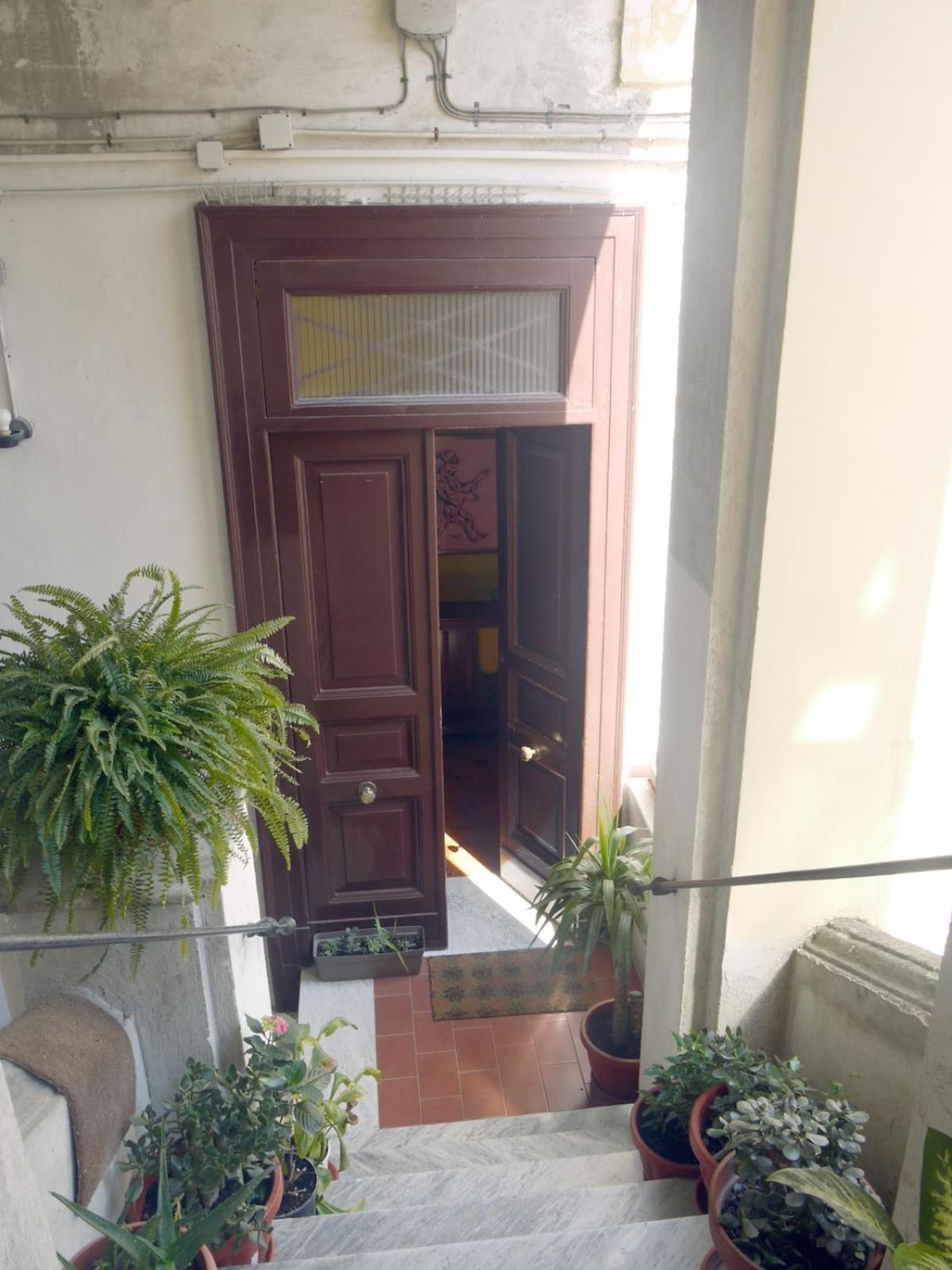 Casa Laurino A Centro Naples